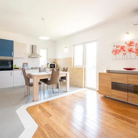 Apartman Neno *