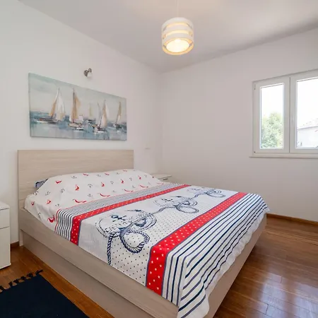 Neno Apartman *